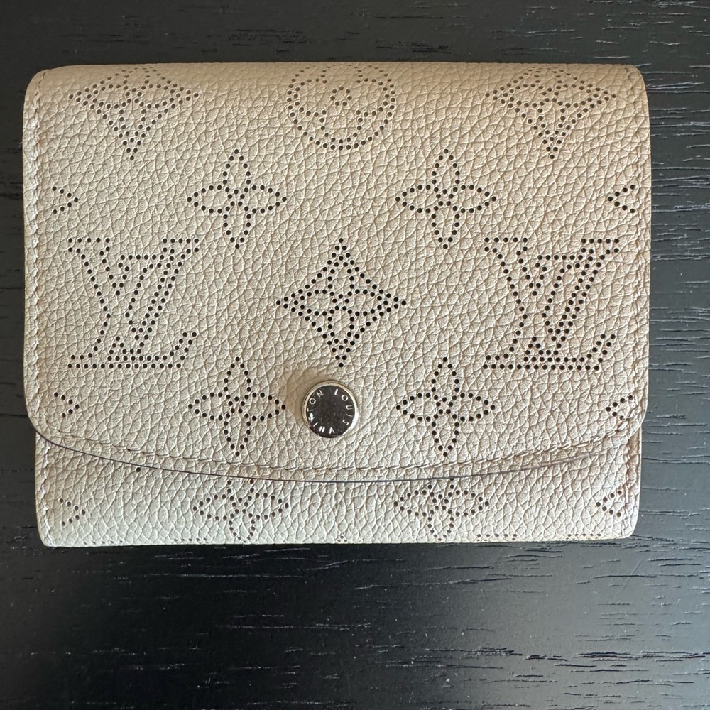 Louis Vuitton Iris Compact Wallet - Picture 2 of 10